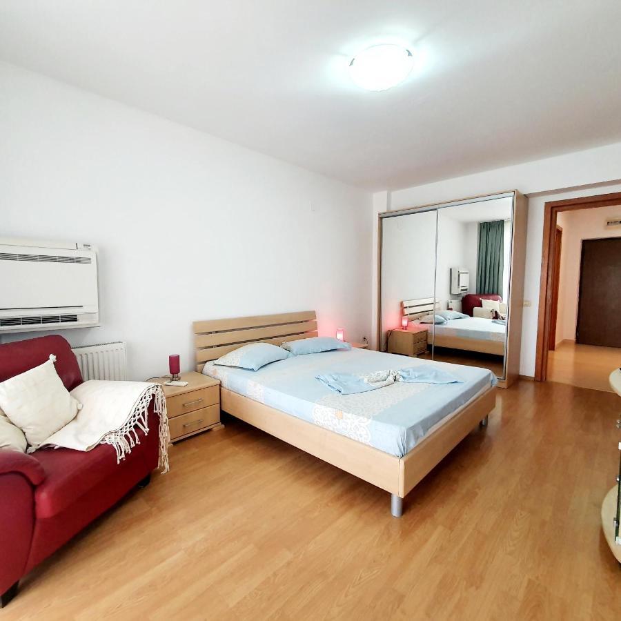Summer Lake Appartement Mamaia Buitenkant foto