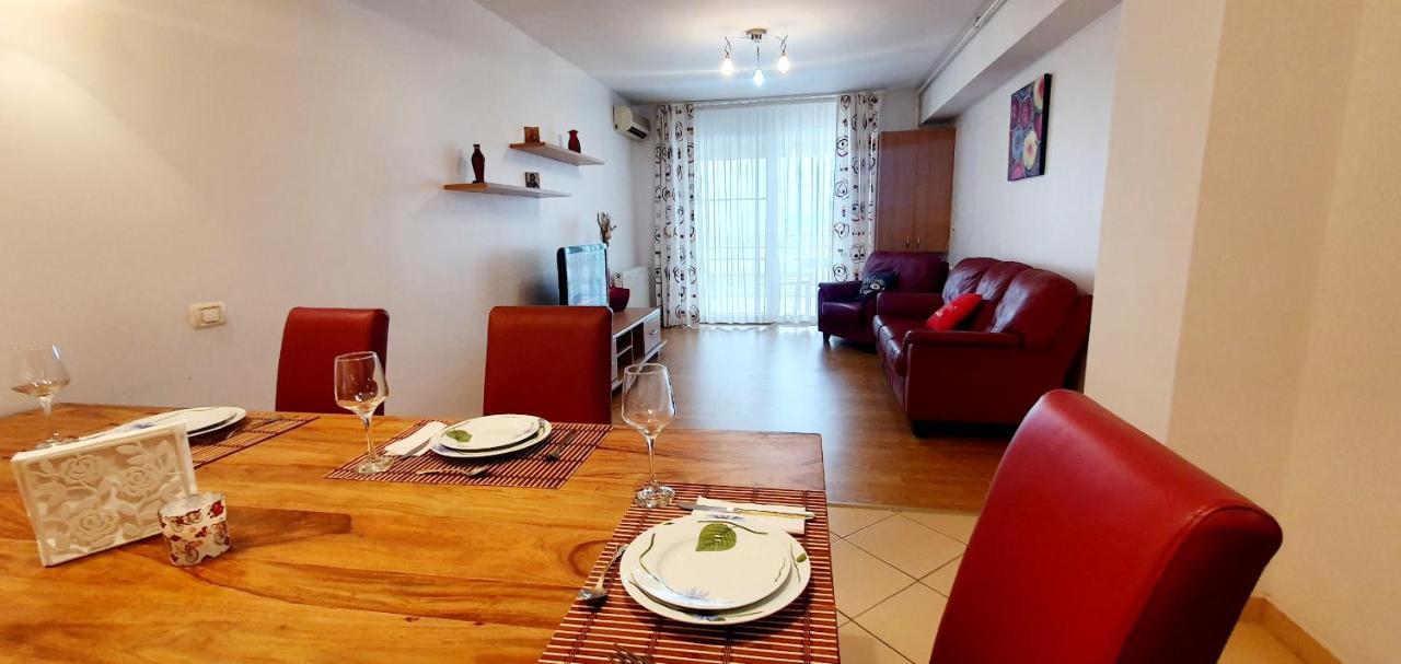 Summer Lake Appartement Mamaia Buitenkant foto